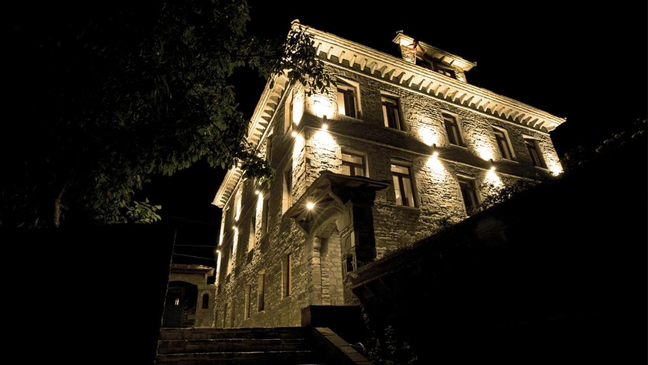 Villa Përmet Екстериор снимка
